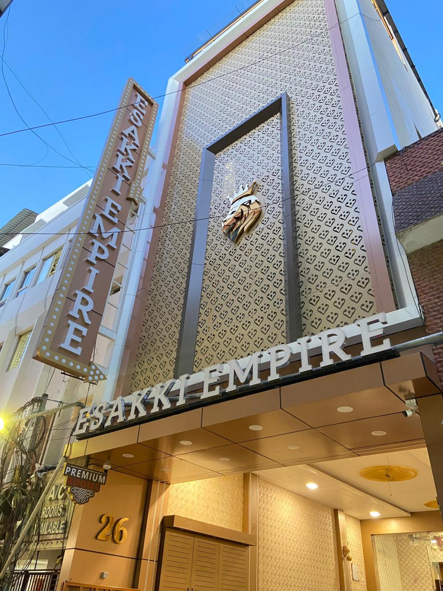 Hotel Esakki Empire Chennai Esterno foto
