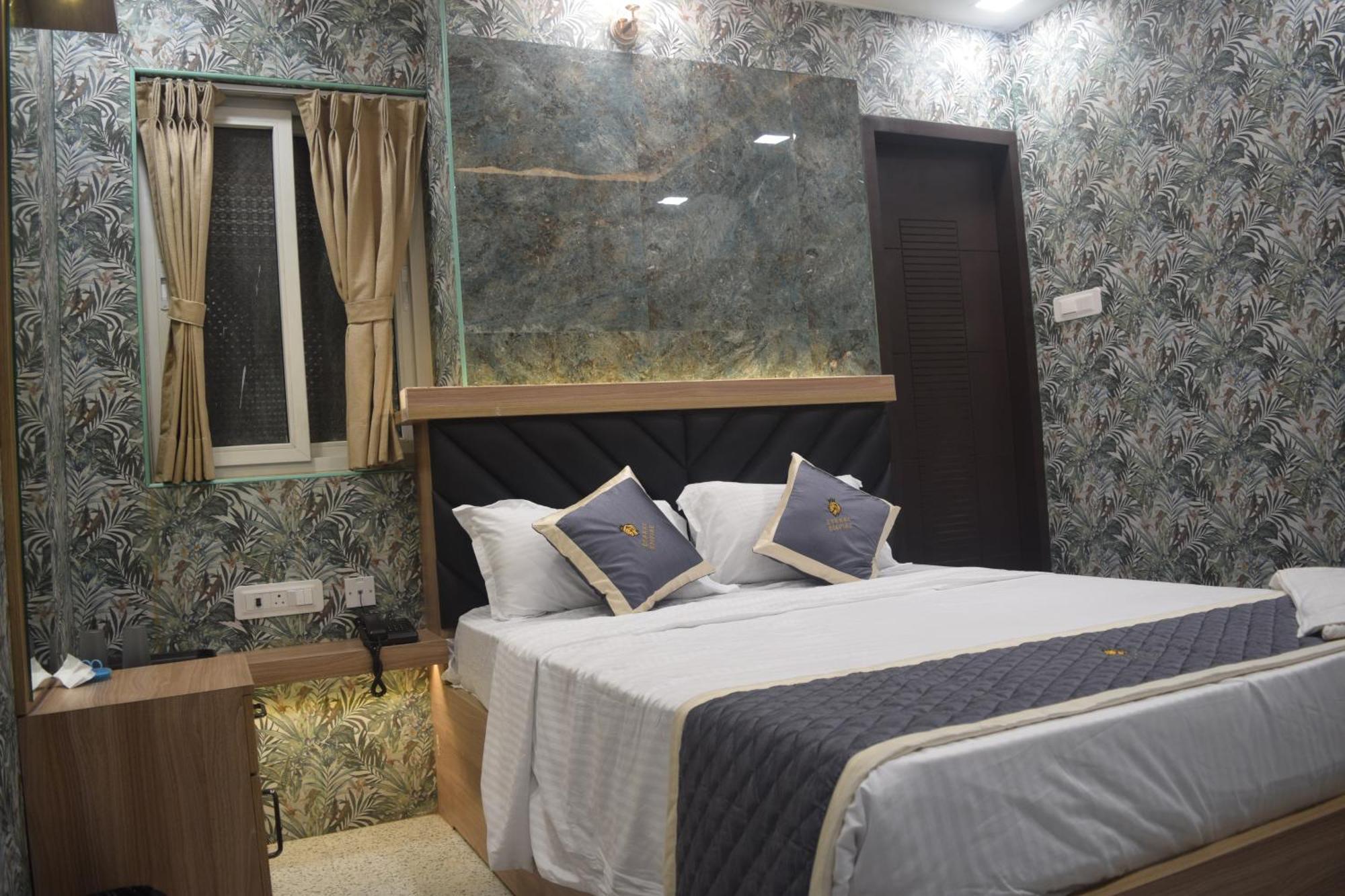 Hotel Esakki Empire Chennai Esterno foto
